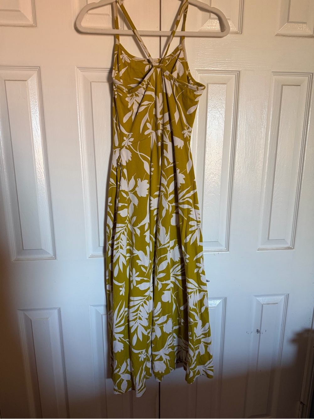 Women's Tropical Palms Chartreuse Fit & Flare Midi Dress Medium - Picture 6 of 8
